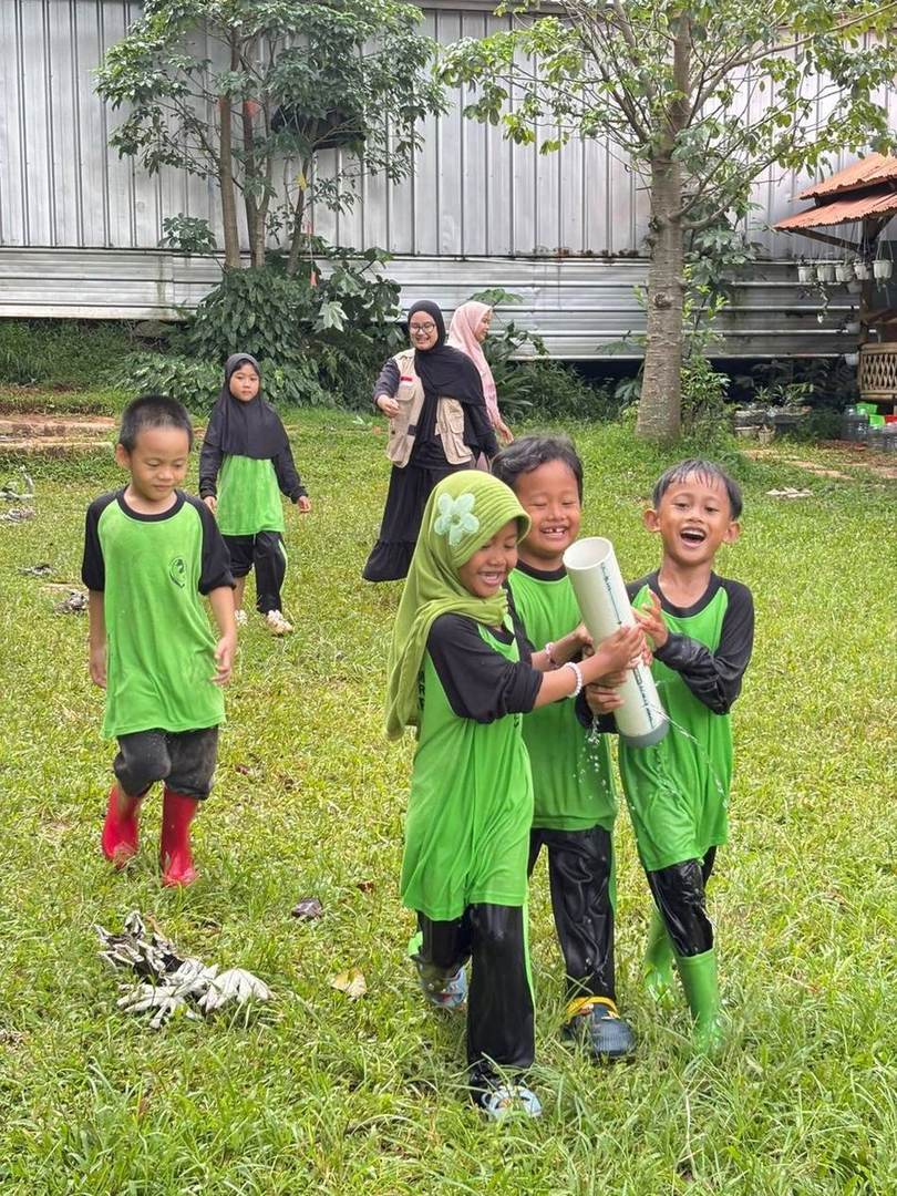Kegiatan berkebun anak-anak