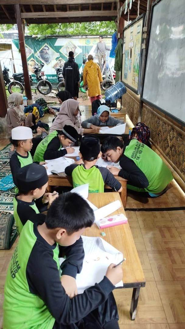 Latihan keterampilan dan motorik anak